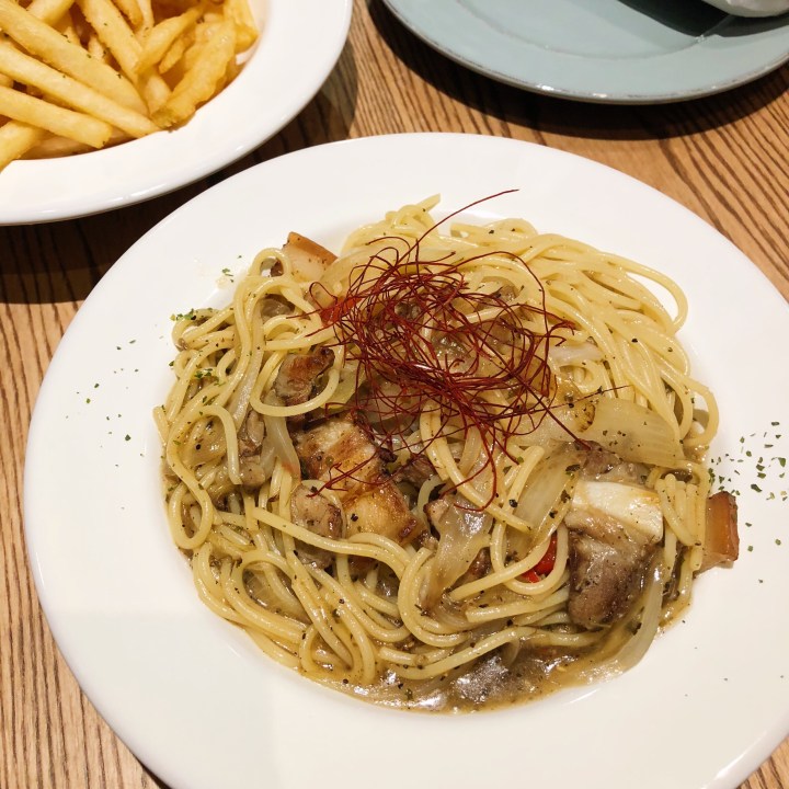 Coppii Lumii 冉冉生活 義大利麵-辣炒客家風味鹹豬肉   Pasta - Spicy Hakka Flavor Pork