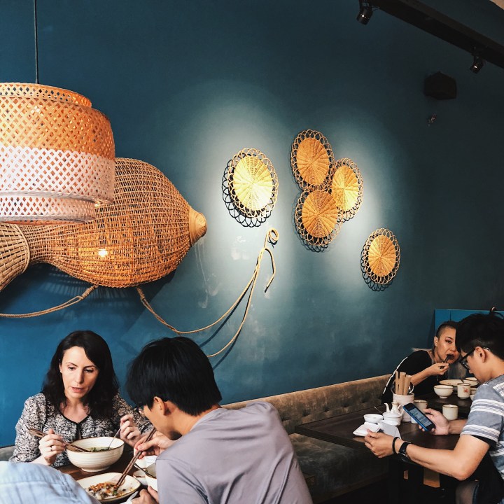 Bánh đa cua Dì Lý Interior