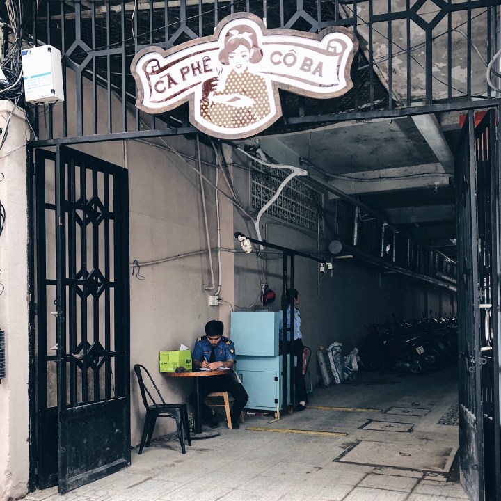 Cà Phê Cô Ba